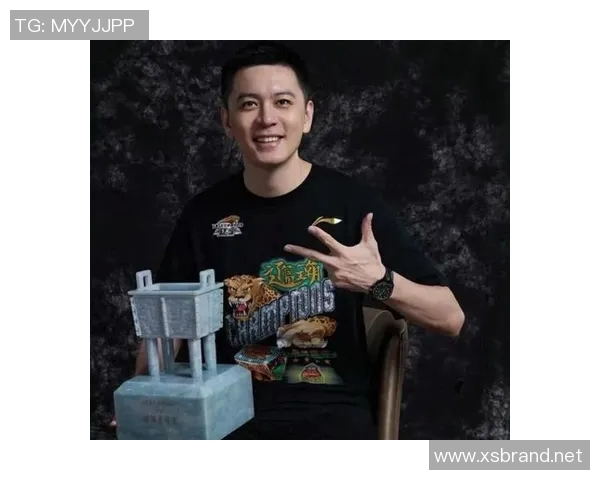 杨鸣为辽篮打架球员接风宴送鲜花大餐引发热议背后真相引人关注