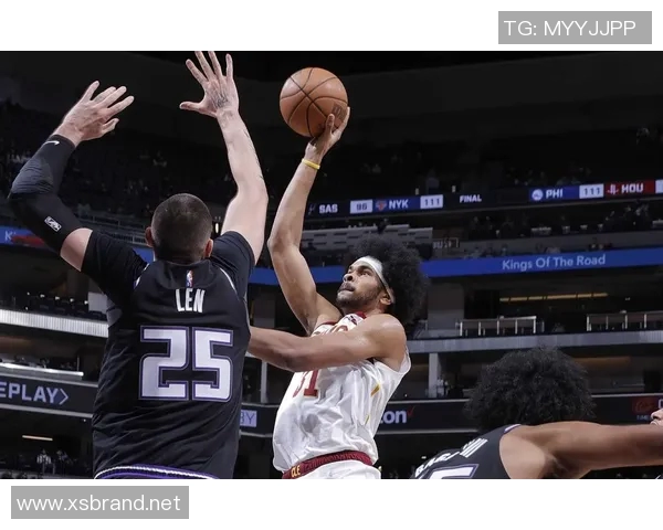 NBA半场：阿伦15分6板，骑士70-48领先篮网